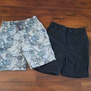 Boy shorts sz 4T